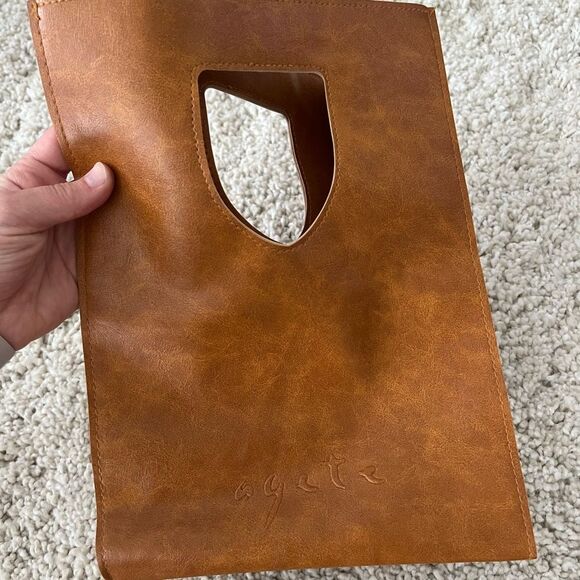 Japan Agete Vegan Leather Bag - Picture 2 of 8